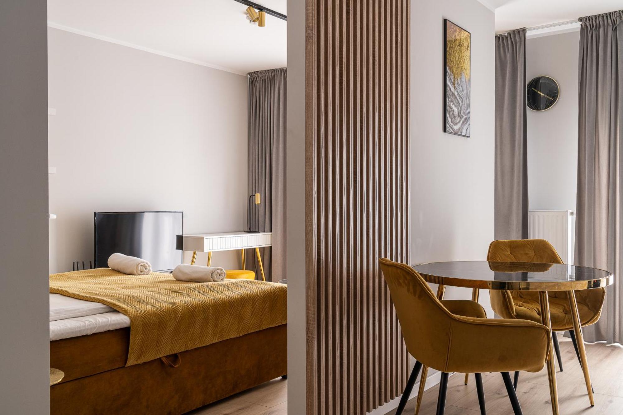 Rentplanet - Atal City Square Breslavia Esterno foto